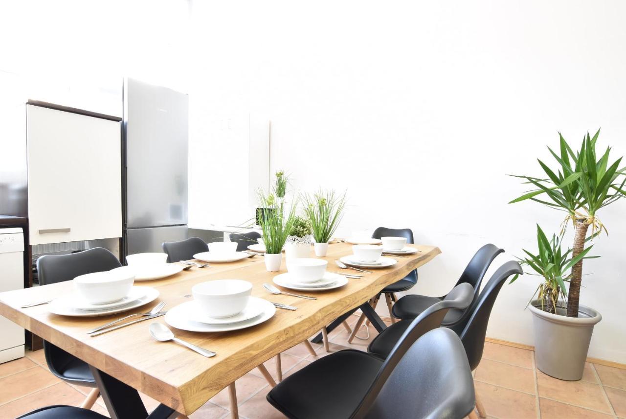 Huge Apartment In Awesome Location With Parking Innsbruck Esterno foto