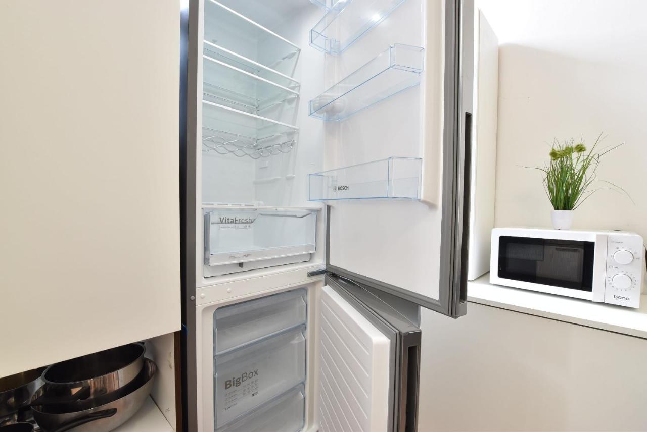 Huge Apartment In Awesome Location With Parking Innsbruck Esterno foto