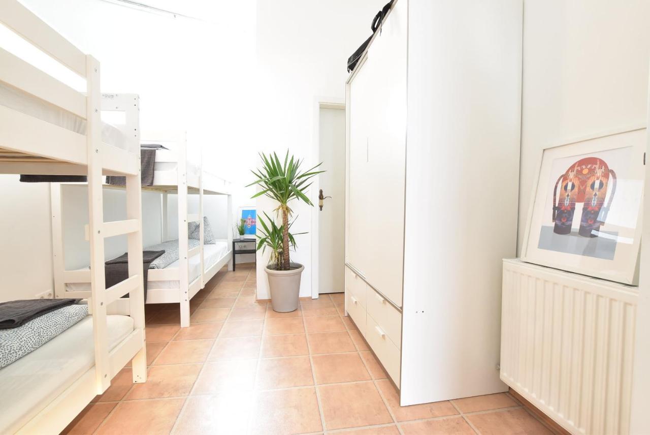 Huge Apartment In Awesome Location With Parking Innsbruck Esterno foto