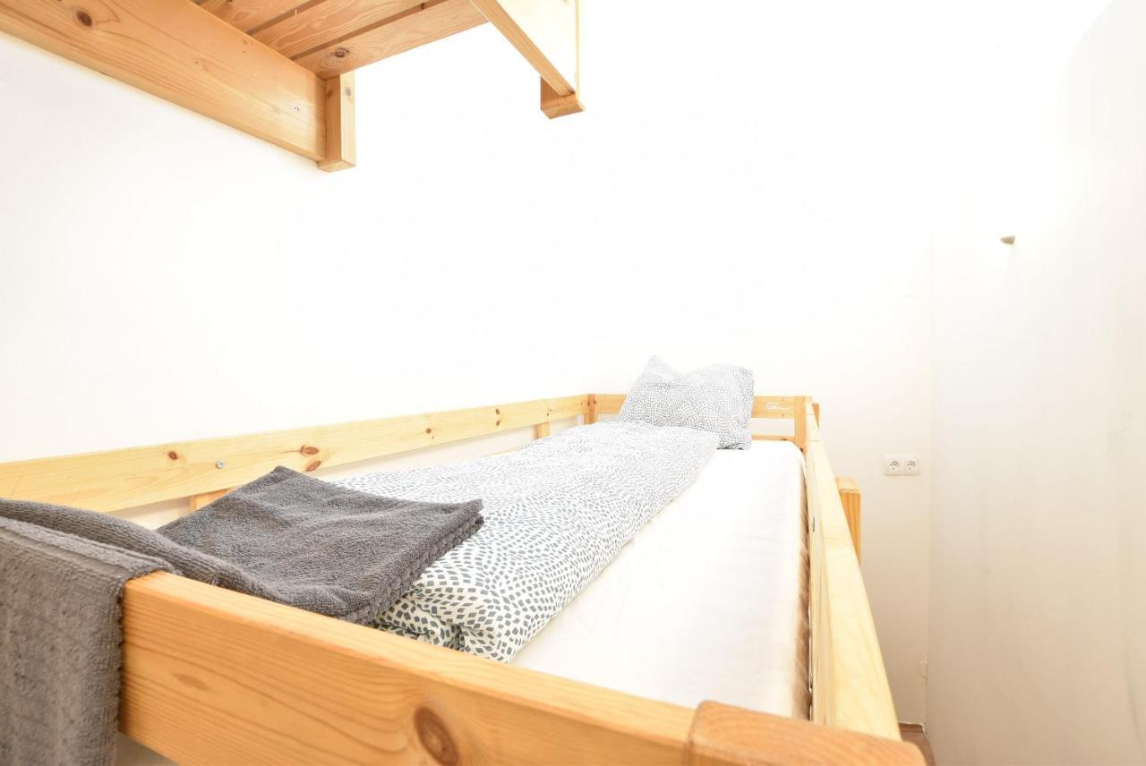 Huge Apartment In Awesome Location With Parking Innsbruck Esterno foto