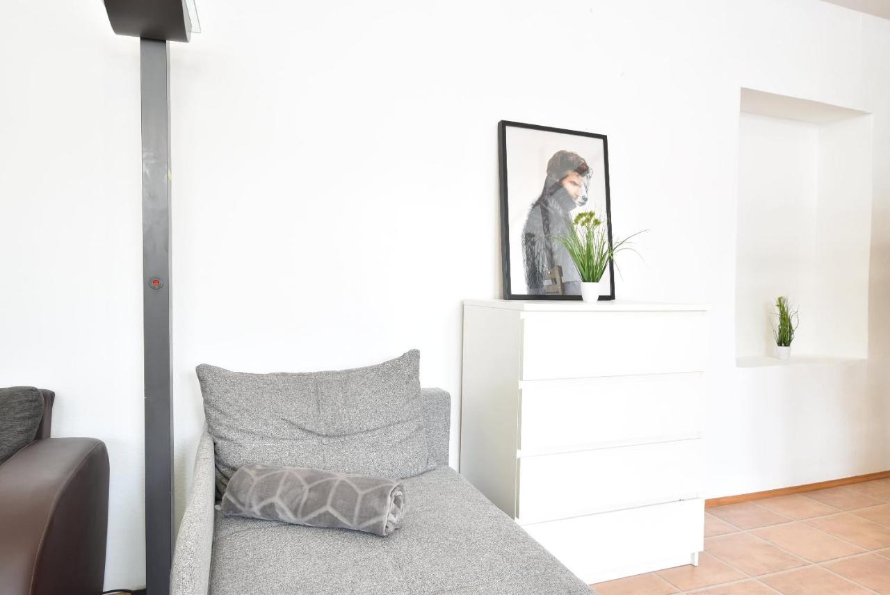 Huge Apartment In Awesome Location With Parking Innsbruck Esterno foto